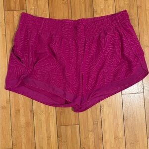Athleta Fuchsia Mesh Racer 4” Running Shorts
